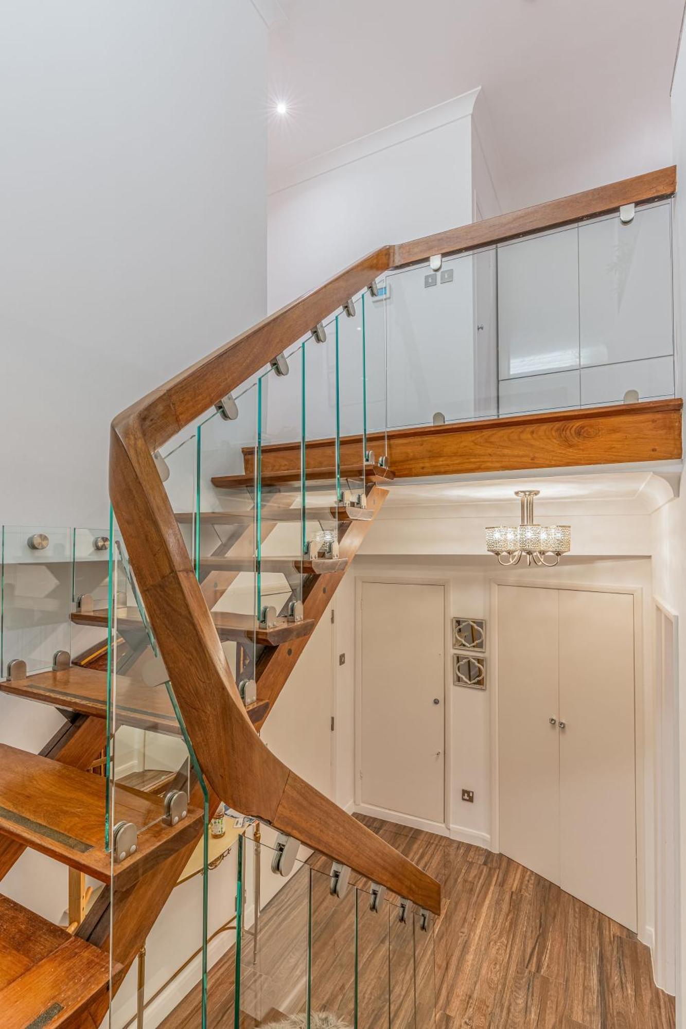 On The Beach Penthouse With Sea View - 3 Bedrooms - Roof Balcony - Spa, Sauna, Gym And Pool - Sleeps 6 Hove Exteriér fotografie